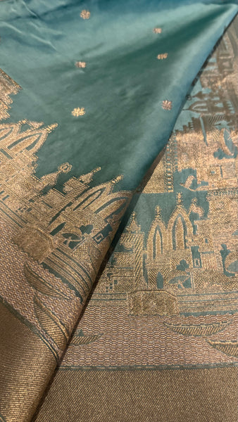Kashi Elegance – Mint Green and Gold Mashru Silk Banarasi Handloom Saree