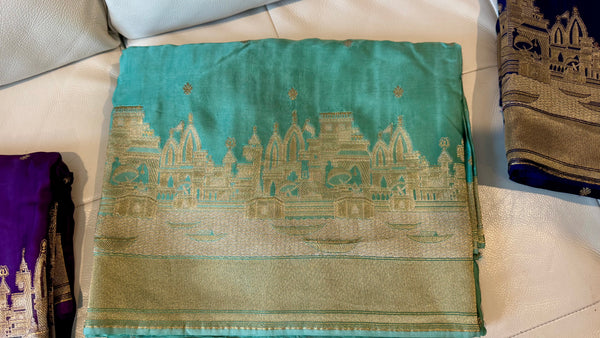Kashi Elegance – Mint Green and Gold Mashru Silk Banarasi Handloom Saree