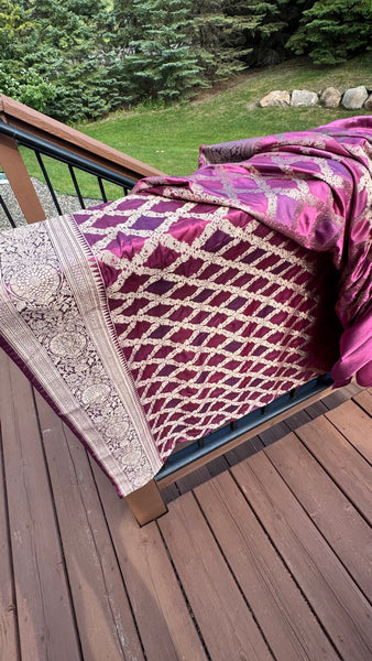 Magenta Mauve Rangkat Mashru Banarasi Silk Saree
