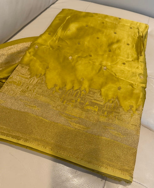 Kashi Elegance – Shade of Yellow and Gold Mashru Silk Banarasi Handloom Saree