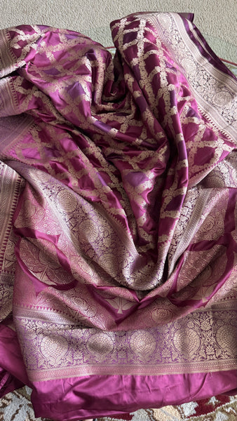 Magenta Mauve Rangkat Mashru Banarasi Silk Saree