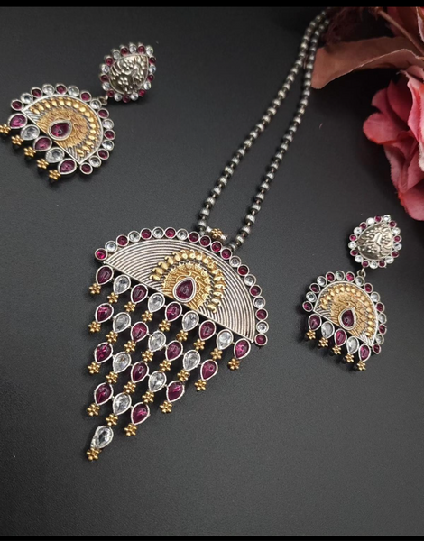 Dualtone Pendant Necklace and Earring Set