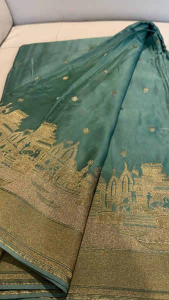 Kashi Elegance – Mint Green and Gold Mashru Silk Banarasi Handloom Saree
