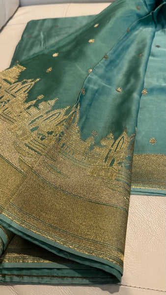 Kashi Elegance – Mint Green and Gold Mashru Silk Banarasi Handloom Saree