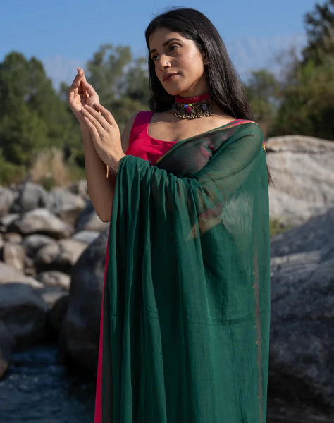 Soft Mul Cotton Green Saree With Tassels