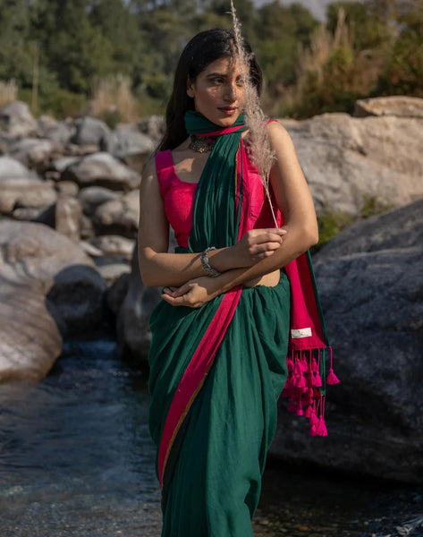 Soft Mul Cotton Green Saree With Tassels