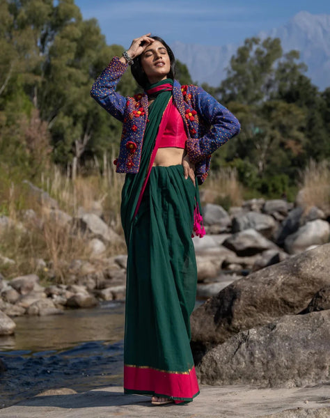 Soft Mul Cotton Green Saree With Tassels