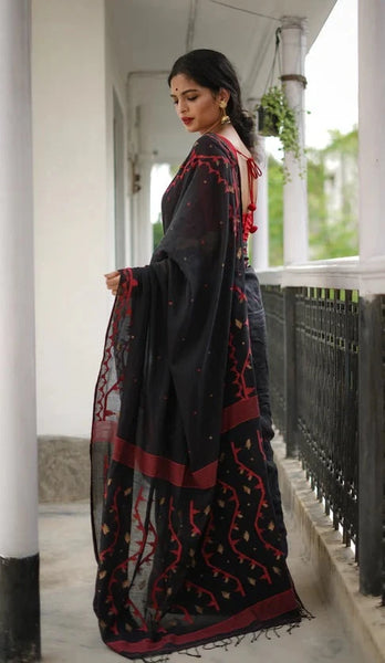 Godhuli Soft Handloom-woven Handspun Cotton Saree