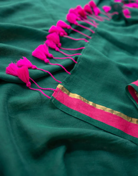 Soft Mul Cotton Green Saree With Tassels