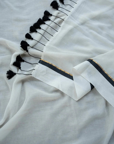 Soft Mul Cotton White Saree With Tassels