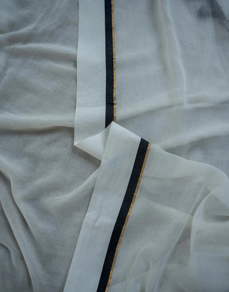 Soft Mul Cotton White Saree With Tassels