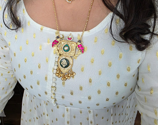 Alicia fusion dual tone pendant necklace set