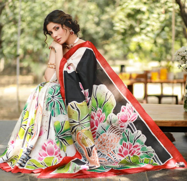 OFF-WHITE PURE SILK BATIK SAREE WITH FUSION HANDPAINTING