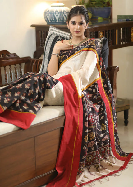 BLACK PRINTED SAREE WITH KALAMKARI HAND PAINTED PALLU AND BORDER