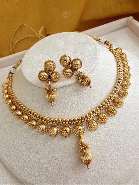 Antique Gold Necklace/South Indian Jewelry/Temple Jewelry