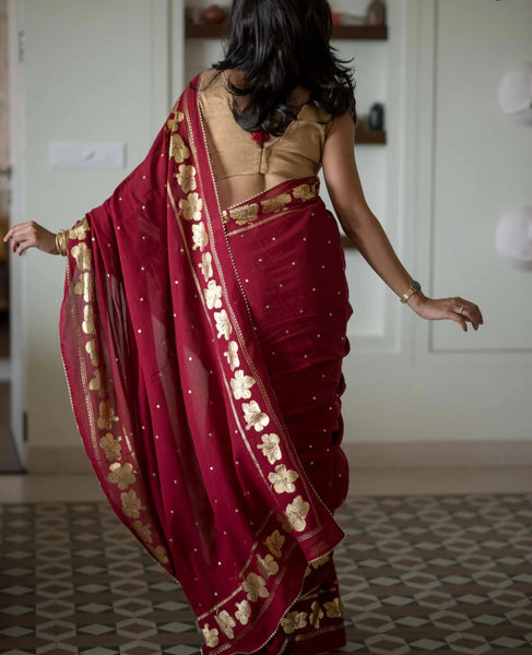 Dark Red Mul Cotton Floral Print Taant Saree With Lace