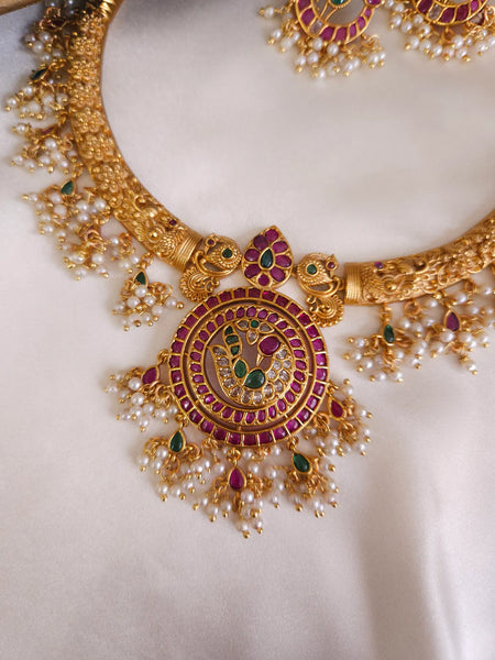 Hasli gold plated necklace set