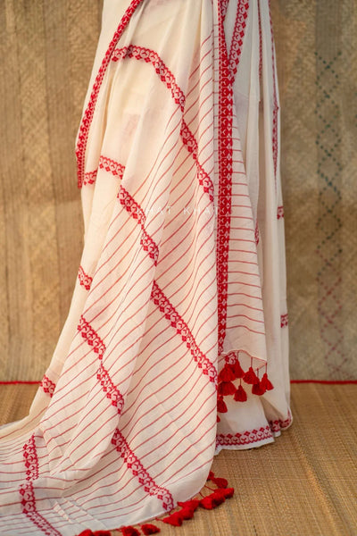 White and Red Woven Handloom Cotton Saree