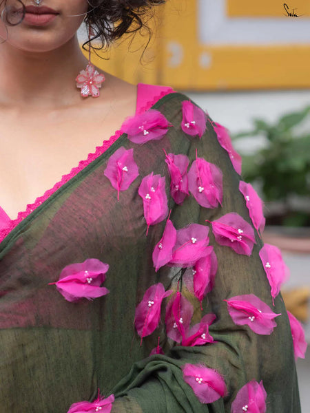 Green and Pink Mul Mul Cotton Saree with Hand Knots and Color Contrast