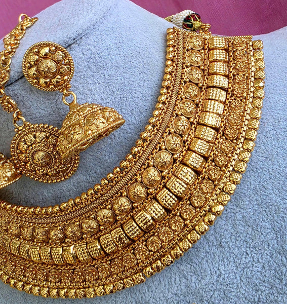 Antique Mukut Gold Bridal South Indian Necklace