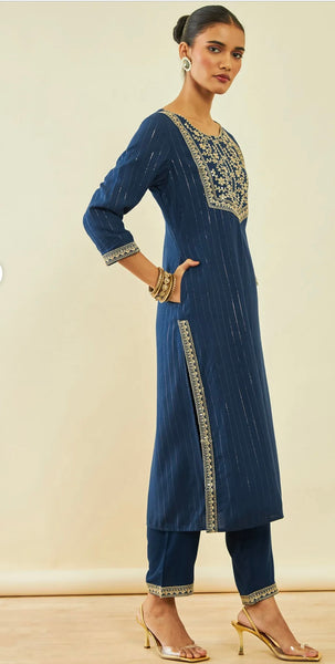 Blue Rayon Floral Embroidered Round-Neck Straight Kurta Set