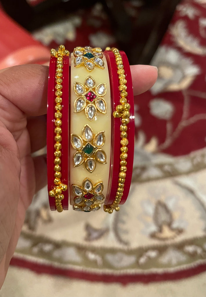 Buy Gold Plated Laminated Acrylic Shakha Pola Bangle White and Red, Set of  4 (SIZE 2-10) Online at Best Prices in India - JioMart.