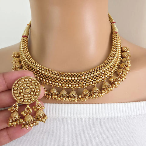Gold Kolhapuri Thushi Necklace