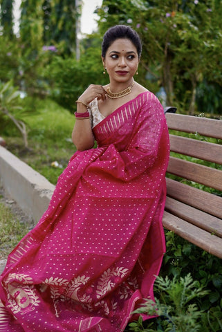 Dark Pink & Gold Handwoven Zari Jamdani Saree