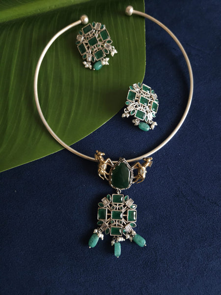 Green Navratan Silver 2 Tone Fusion Hasli Necklace Set