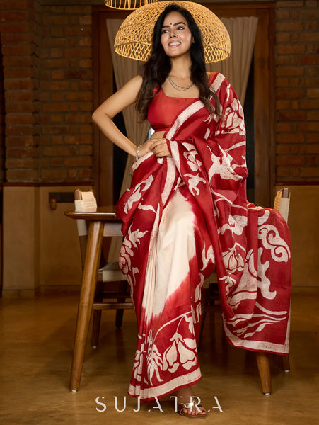Agamoni Durga Puja Collection Red & Off White Batik Saree