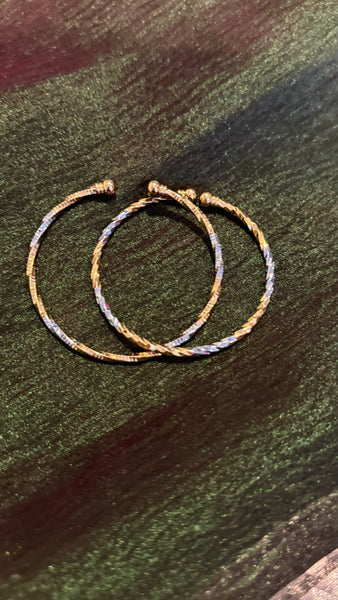 CitiGold Dual Tone Filigree Bangles