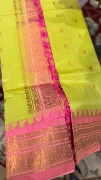 Mint Pistachio Green and Pink Pure Silk Handloom Gadwal Saree