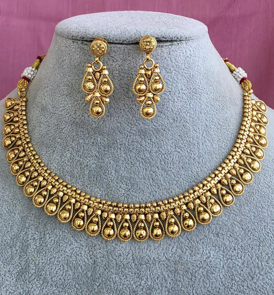 Antique Gold Necklace with Earrings