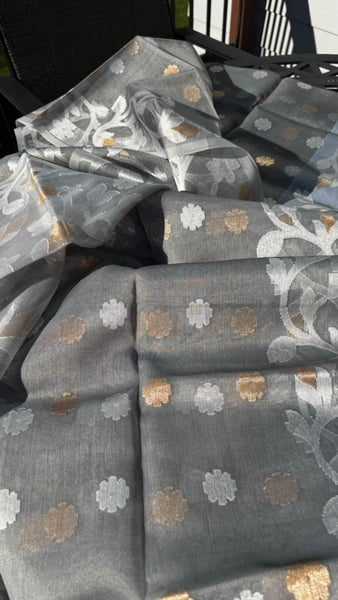 Grey Dual Tone Gold and White Resham Silk Muslin Jamdani Saree