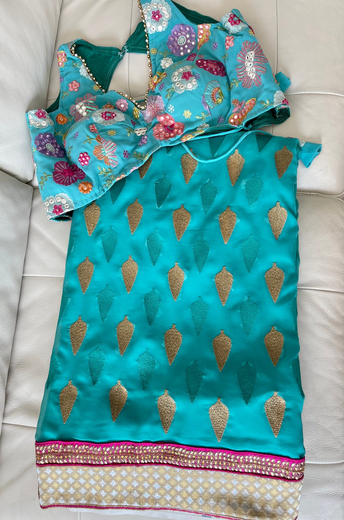 TURQUOISE BLUE GEORGETTE BLOUSE with Blue Georgette Chiffon Saree