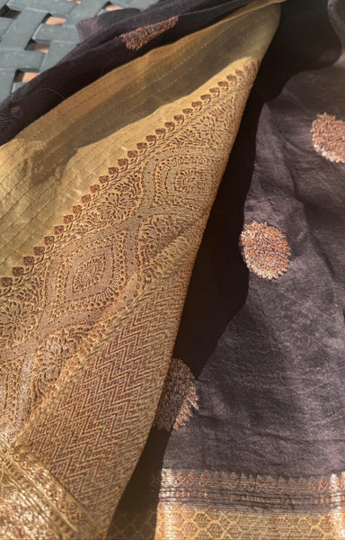 Midnight Magic: Handwoven Black Kora Silk Banarasi Saree