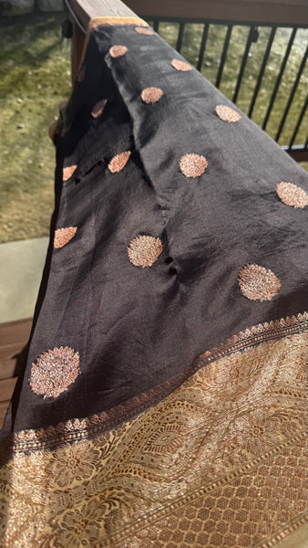 Midnight Magic: Handwoven Black Kora Silk Banarasi Saree