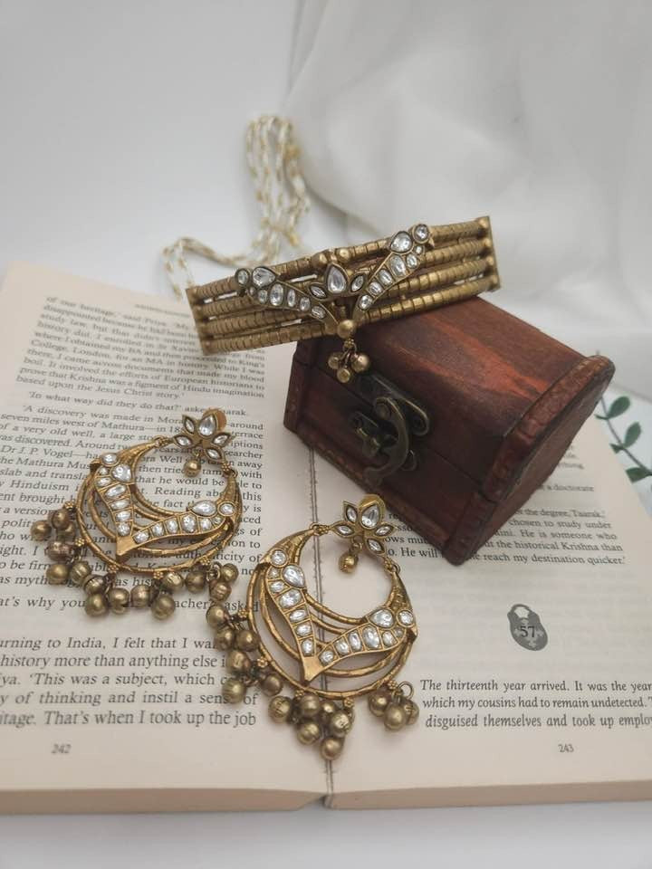 Rajvadi antique gold polish necklace set