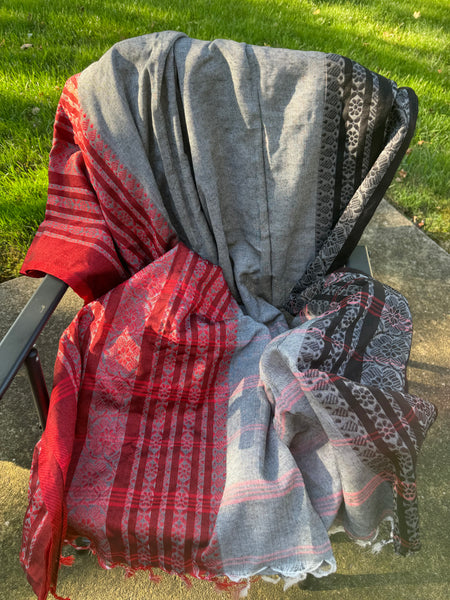 Grey Ganga Jamuna Red and Black DHANIAKHALIA Pure Cotton Saree