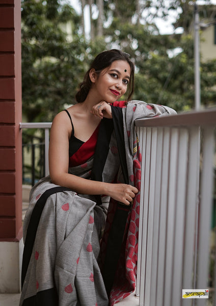 Pure Handloom Cotton Rain Drop Saree