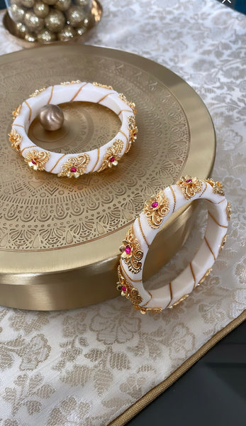 White and Gold Brass high gold Bengali Bangles