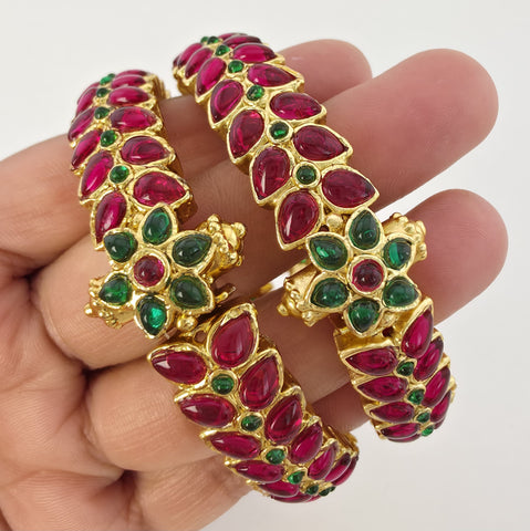 Set of 2 Ruby Emerald Gold Kemp Openable Bangles