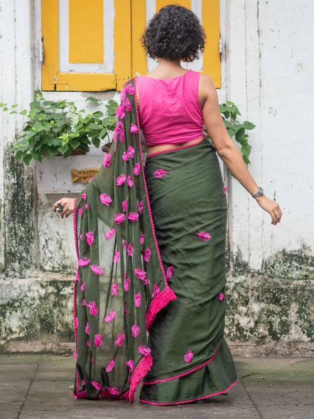 Green and Pink Mul Mul Cotton Saree with Hand Knots and Color Contrast