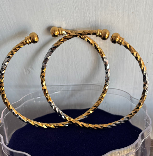 CitiGold Dual Tone Filigree Bangles