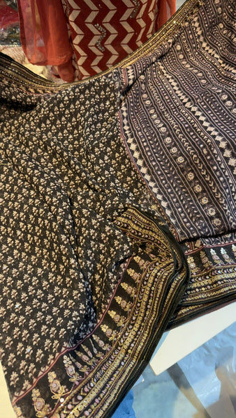 Bollywood Kareena Kapoor Black Chiffon Block Print