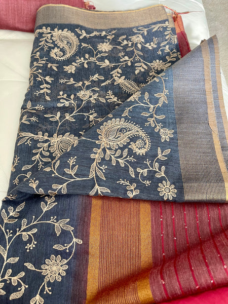 Grey Embroidered Handloom Tussar Silk Saree