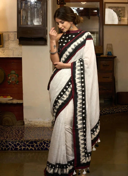 MOSS GREEN COTTON SAREE HIGHLIGHTED WITH HANDPAINTED MADHUBANI