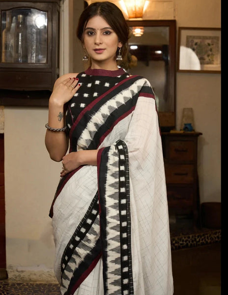 MOSS GREEN COTTON SAREE HIGHLIGHTED WITH HANDPAINTED MADHUBANI
