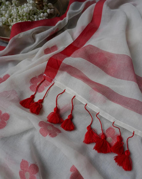 White And Red Mulmul Cotton Floral Design Saree With Tassels