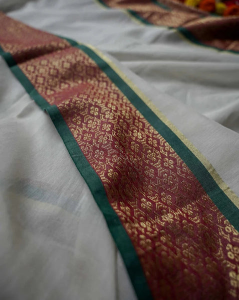 White Color Beautiful Hariyali Banno Saree Crafted From Soft Cotton-Acrylic Fabric